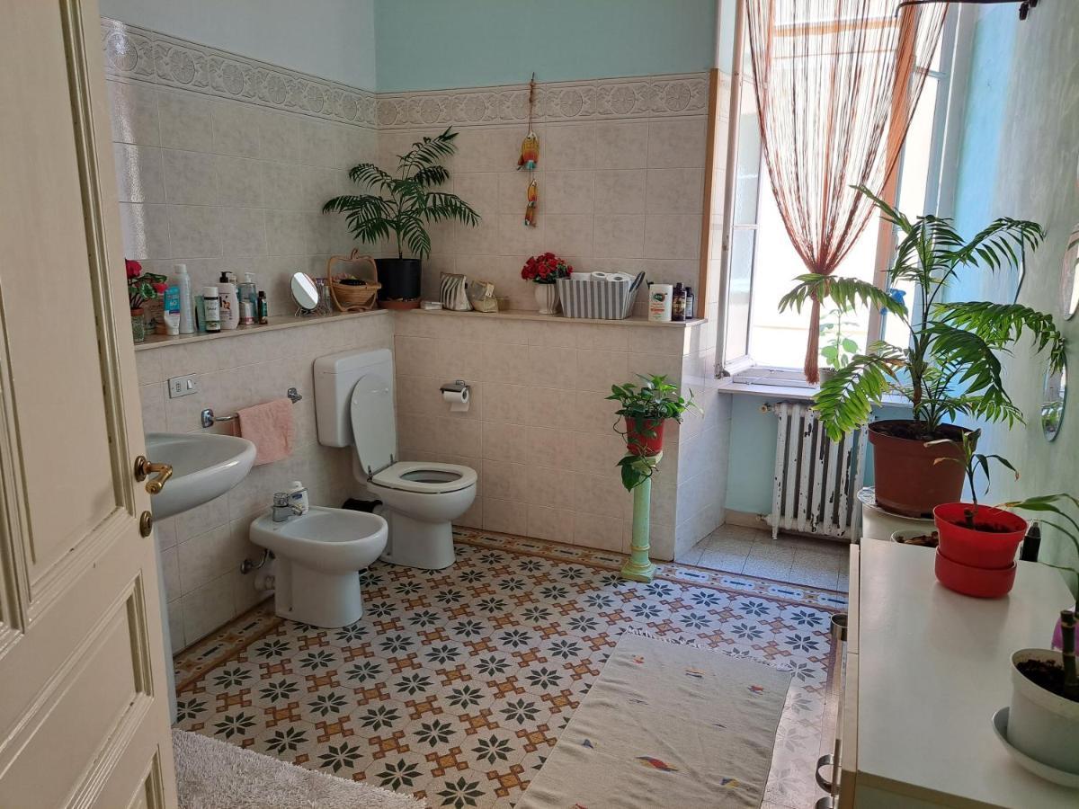 Ferienwohnung Camera Privata Vicino Al Teatro Ariston Sanremo Exterior foto
